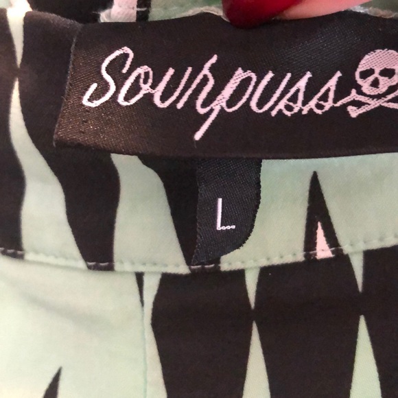 Sourpuss Atomic Sweetie Pie Shorts - Picture 4 of 5